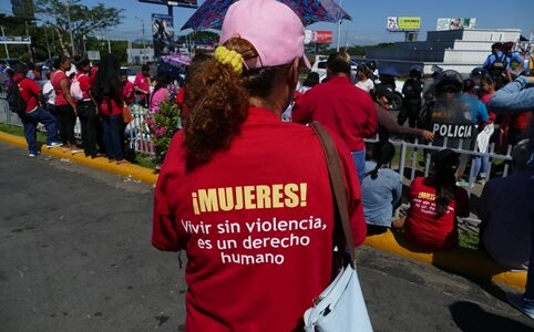 Incrementan hostigamiento, campañas de odio, difamación, estigmatización y violencia digital contra feministas y defensoras Incrementan hostigamiento, campañas de odio, difamación, estigmatización y violencia digital contra feministas y defensoras